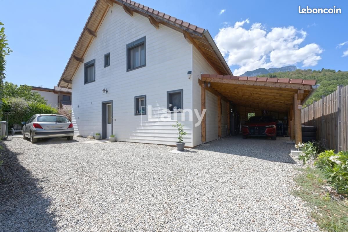 Maison 6 pièces 151 m² · à Chapareillan · 151 m² · 425 000 €