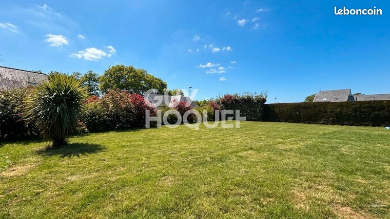 Terrain 400 m² Le Cours