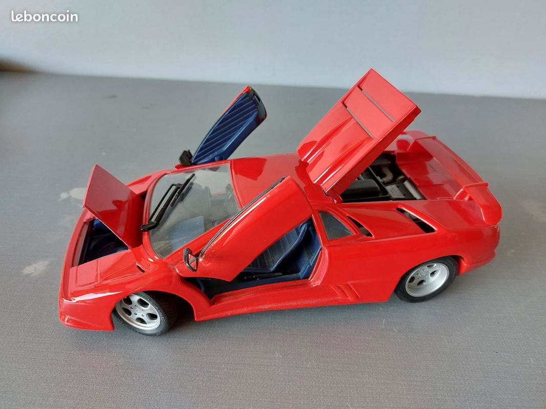 Miniature Lamborghini Diablo Maisto 1/18 - Occasion - Voiture De Collection