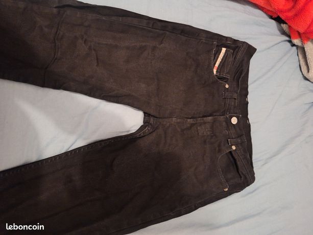Jeans Diesel Industry Pour Homme Taille 29, état Impeccable – Coupe Regular