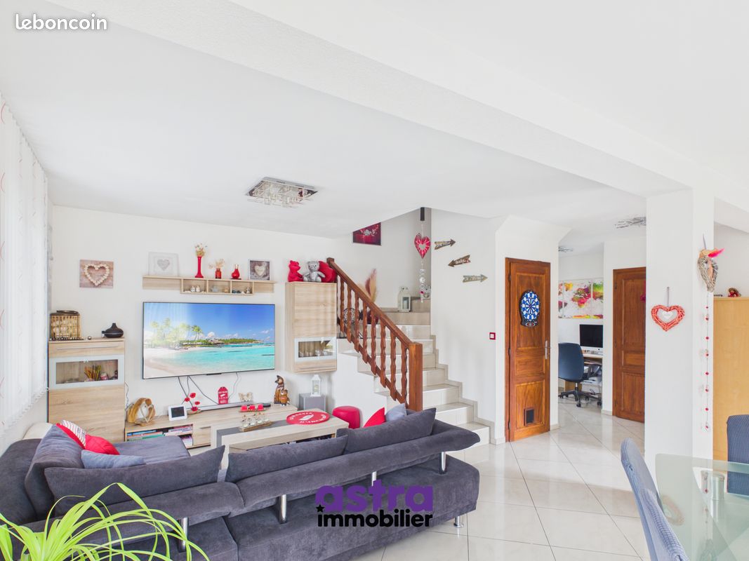 Maison 4 pièces 98 m² · à Rosenau · 98 m² · 399 000 €