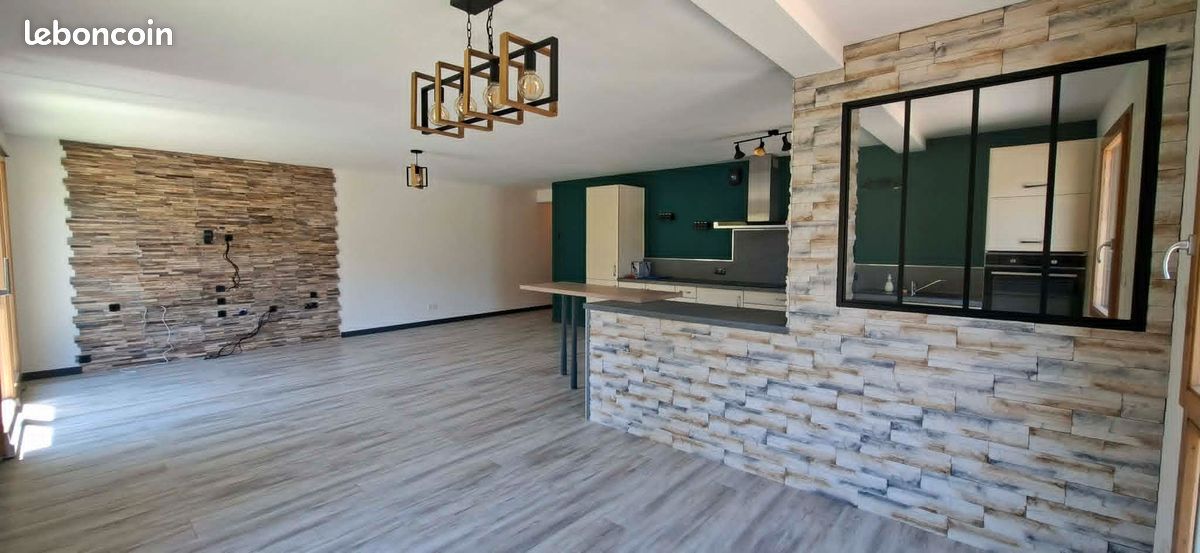 Appartement 4 pièces 92 m² · à Pontarlier · 92 m² · 290 000 €