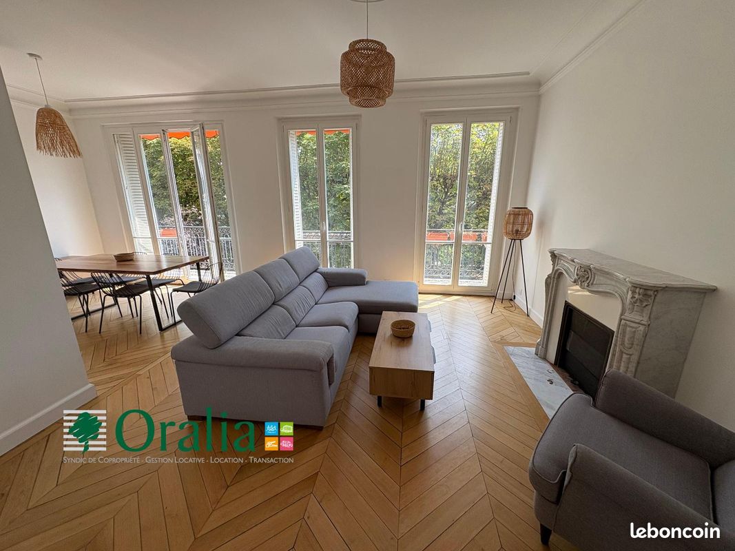 Appartement 4 pièces 79 m² · à Paris · 79 m² · 3 032 €