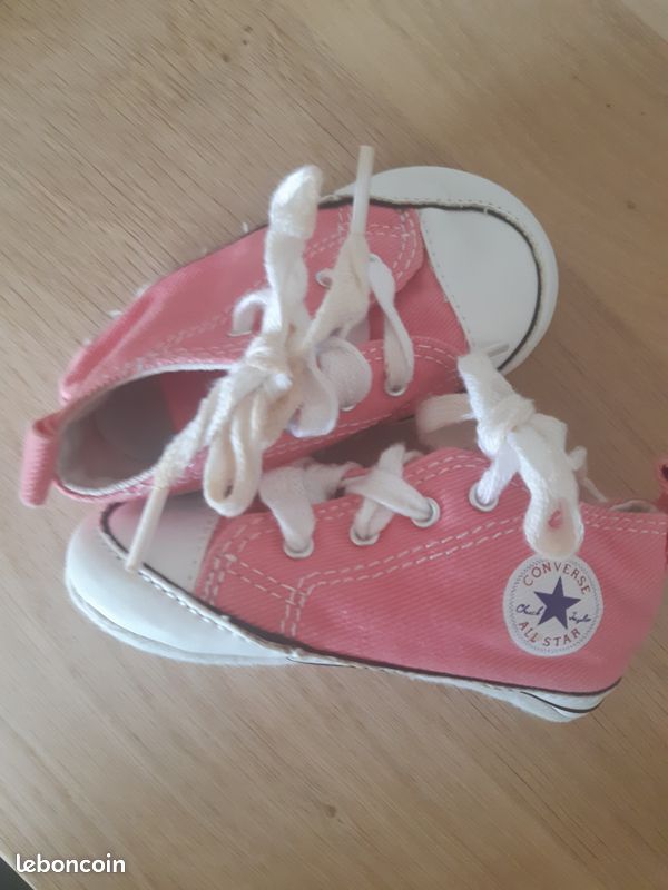 Converses Bébé pointure 19 (image 1)