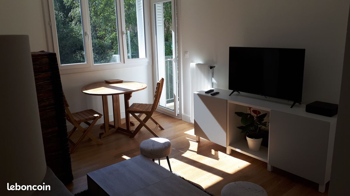 Appartement 3 pièces 50 m² · à Viroflay · 50 m² · 1 350 €/mois