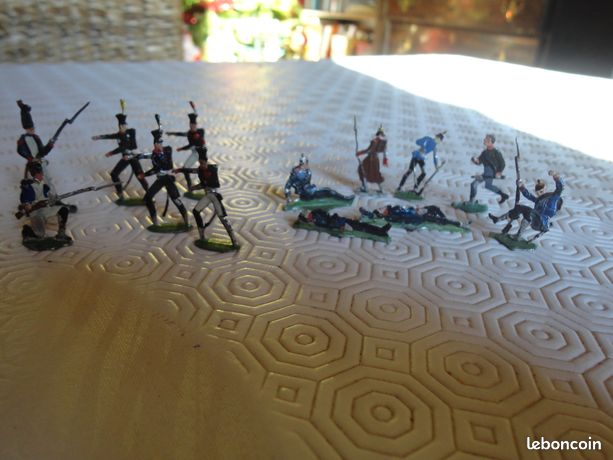 Soldats plat etain d'occasion - Collection - - page 3