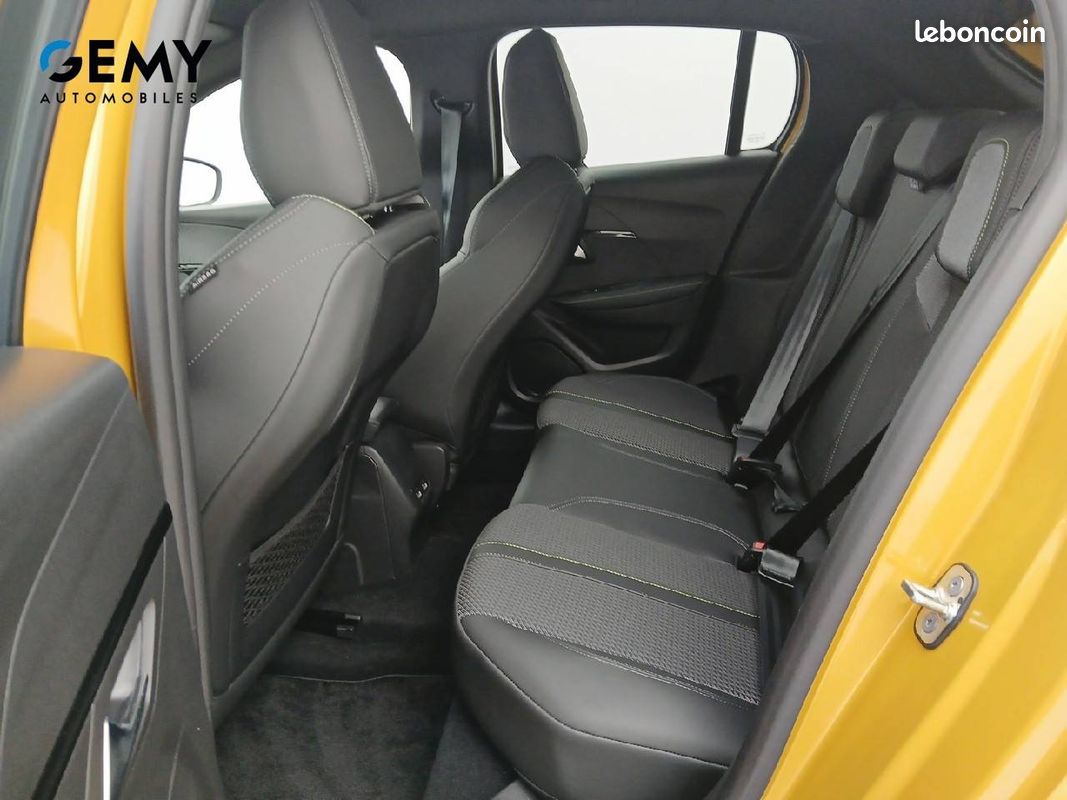 PEUGEOT 208 PureTech 100 S&S BVM6 GT (image 10)