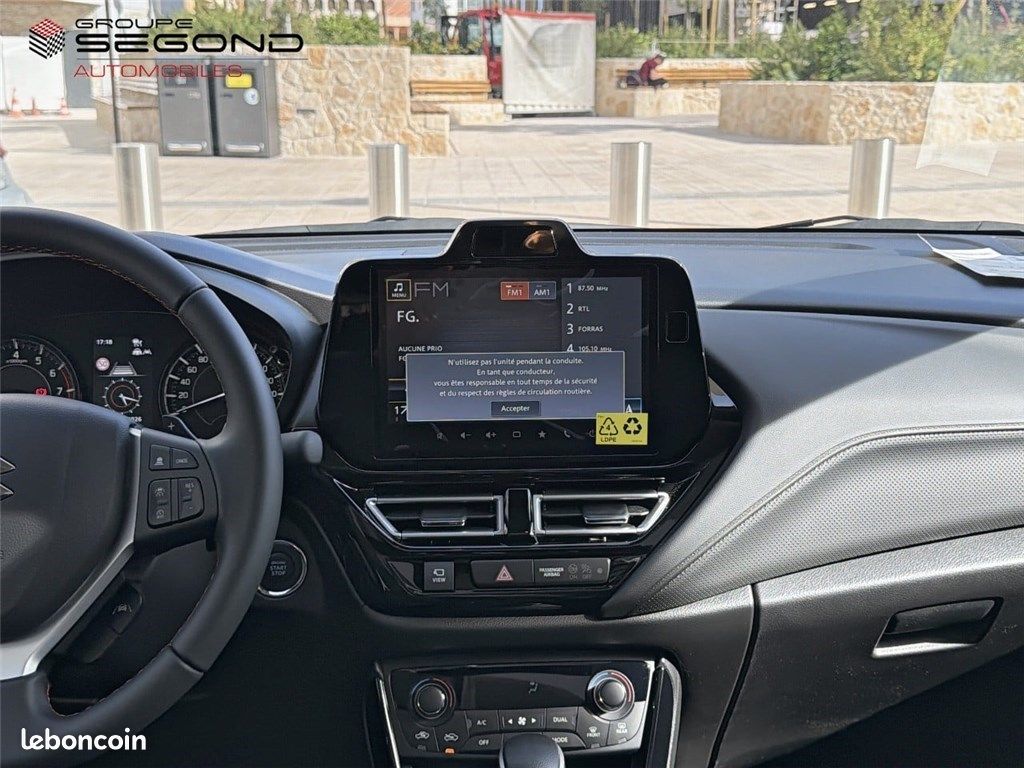 Suzuki s-cross II 1.4 BOOSTERJET HYBRID AUTO Xplore (image 13)
