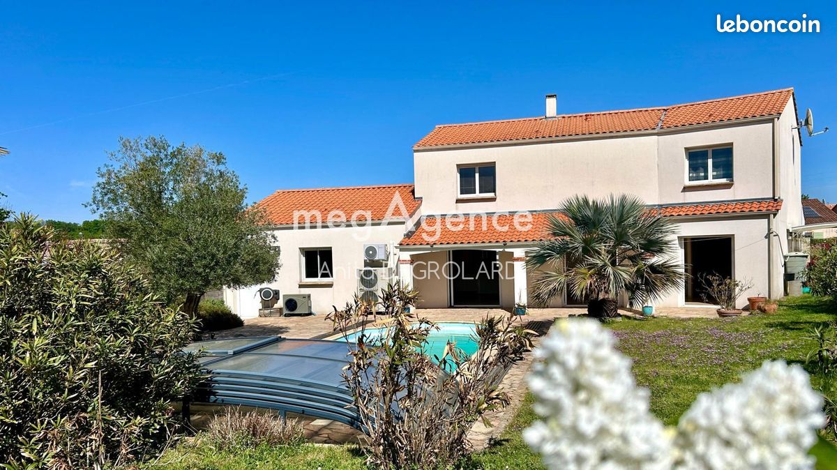 Maison 7 pièces 186 m² · à La Roche-sur-Yon · 186 m² · 474 900 €
