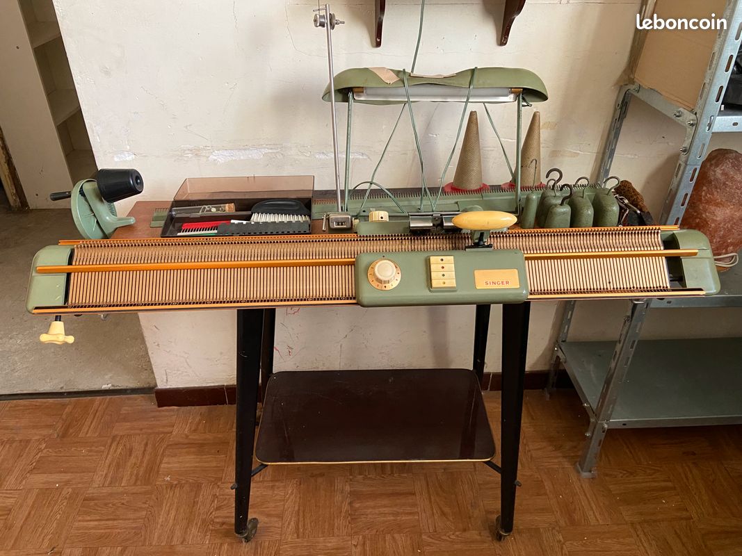Machine à tricoter singer - Électroménager