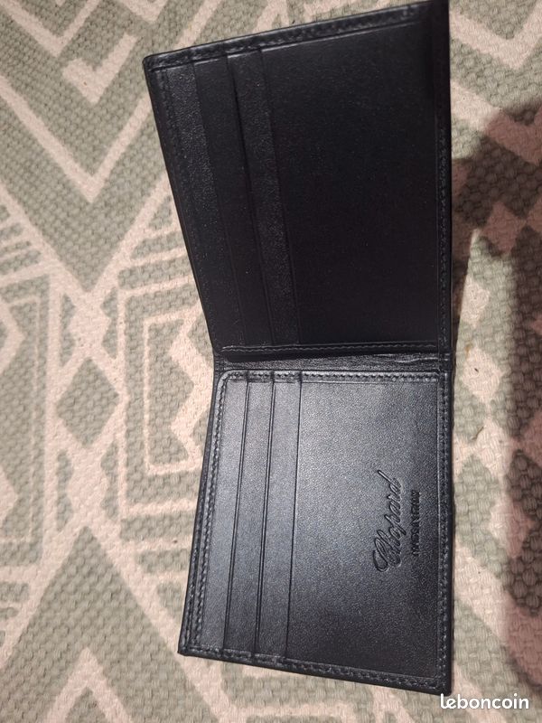 Porte-cartes / porte-monnaie Chopard en cuir noir – Très bon état (image 3)