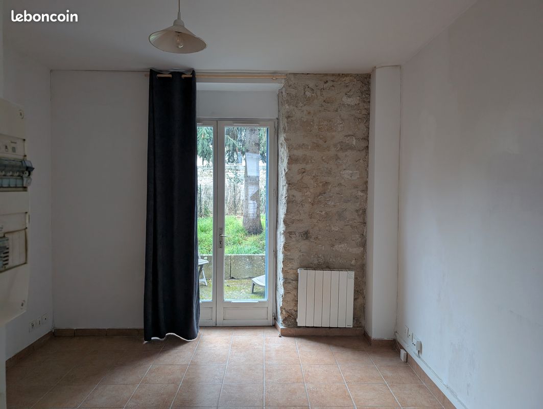 Appartement 1 pièce 25 m² · à Mantes-la-Jolie · 25 m² · 740 €/mois