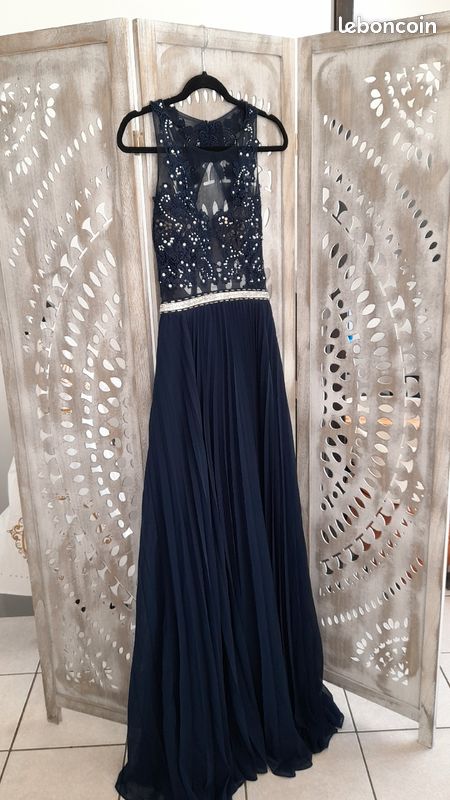 Robe de réception Neuve (image 3)
