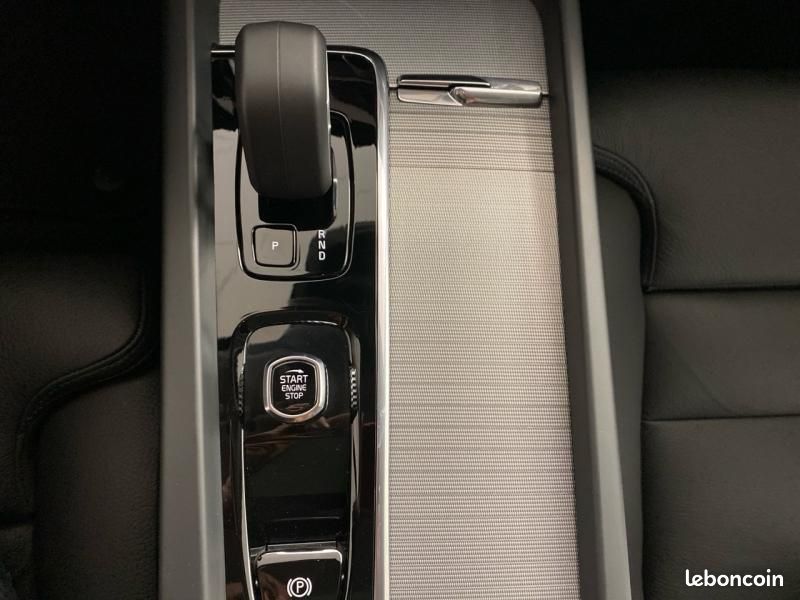 Volvo V60 B4 197ch Ultra Style Dark DCT 7 (image 12)