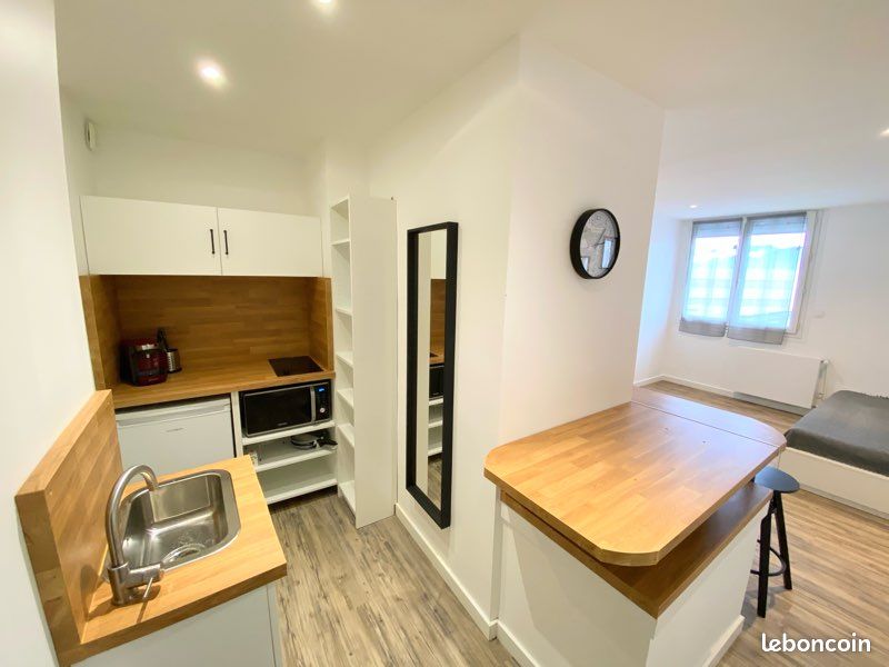 Appartement 1 pièce 18 m² · à Grenoble · 18 m² · 570 €/mois