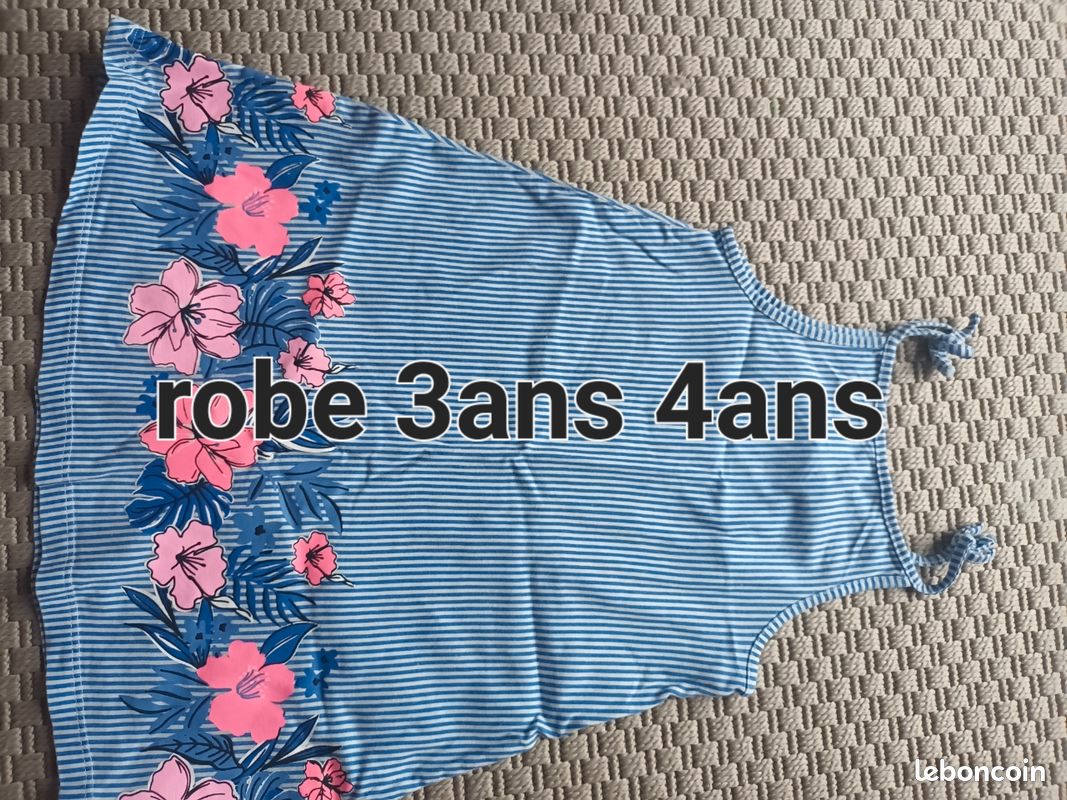 Vetement lot pour enfants 3ans à 7ans il yen n'a beaucoup plus si vous voulez voir les lot contacter moi (image 4)