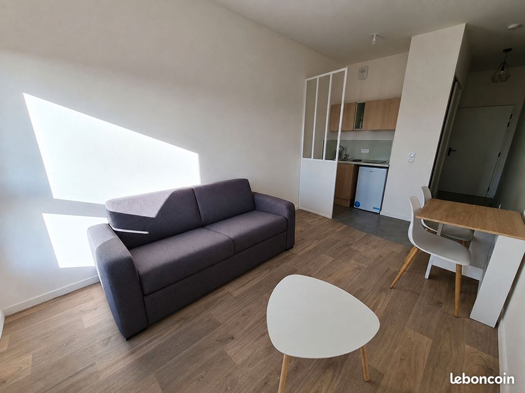 Appartement 1 pièce 21 m² · à Palaiseau · 21 m² · 740 €/mois