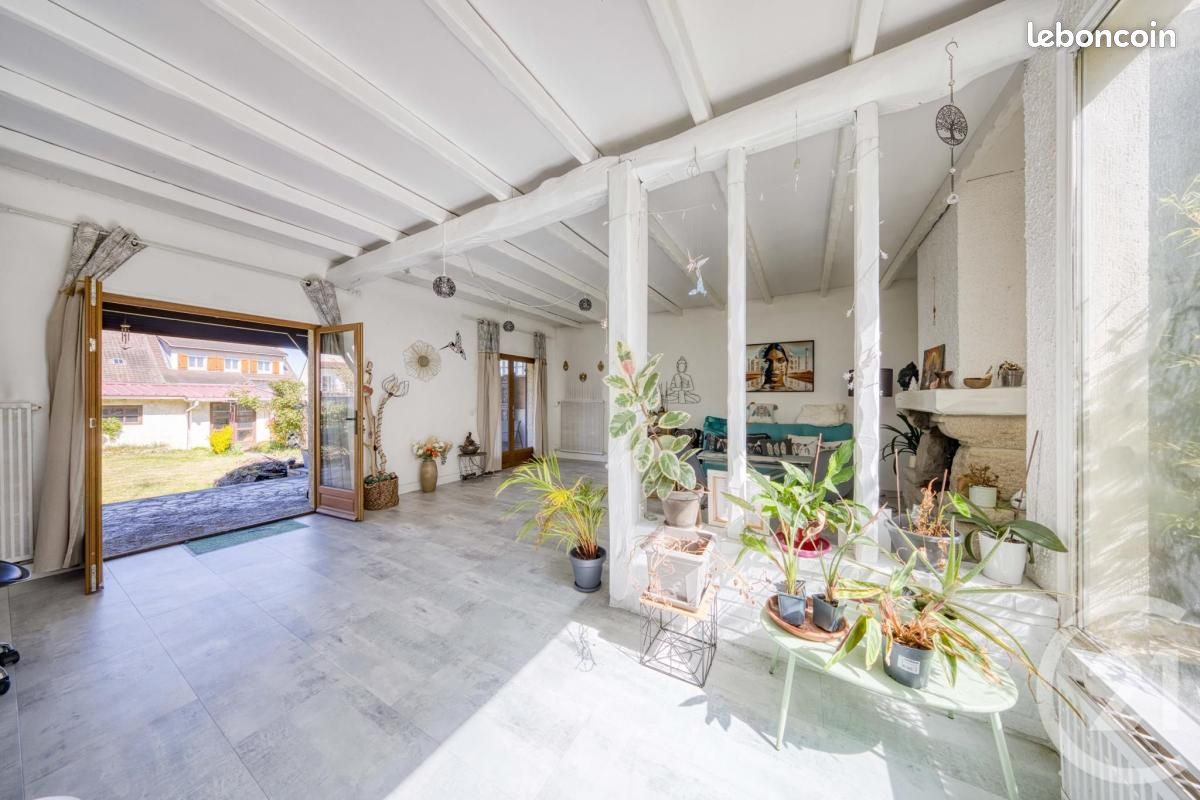 Maison 5 pièces 119 m² · à Vigneux-sur-Seine · 119 m² · 349 000 €