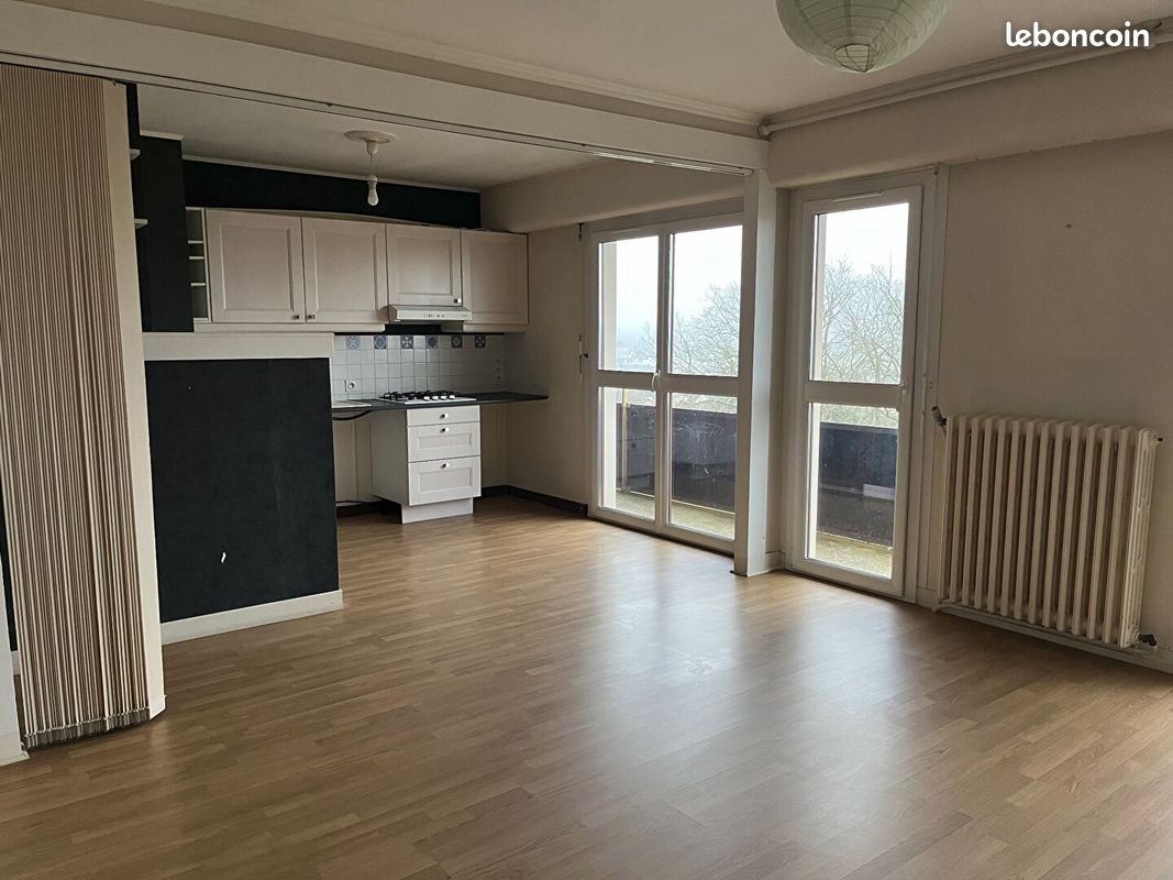 Appartement 3 pièces 65 m² · à Châtellerault · 65 m² · 615 €/mois