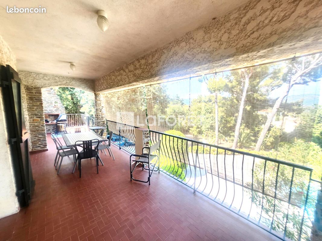 Villa 6 pièces 211 m² (image 3)