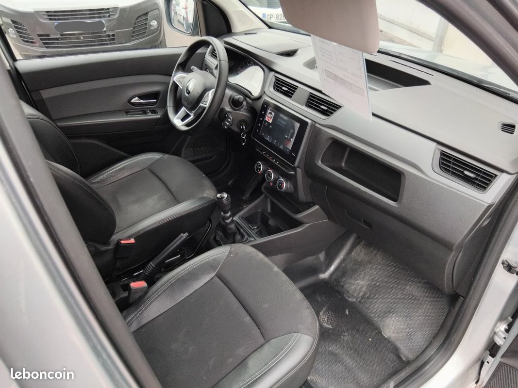 Renault Kangoo Express (2) Confort Blue dCi 95 9.992HT (image 9)