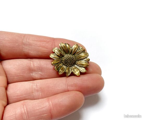Broche Ancienne Mellerio Marguerite Métal Argenté - Vintage