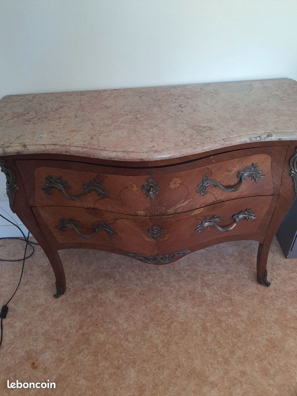 Meuble ancien (image 1)