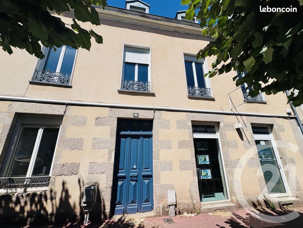 Immeuble 297 m² · à Limoges · 297 m² · 209 900 €