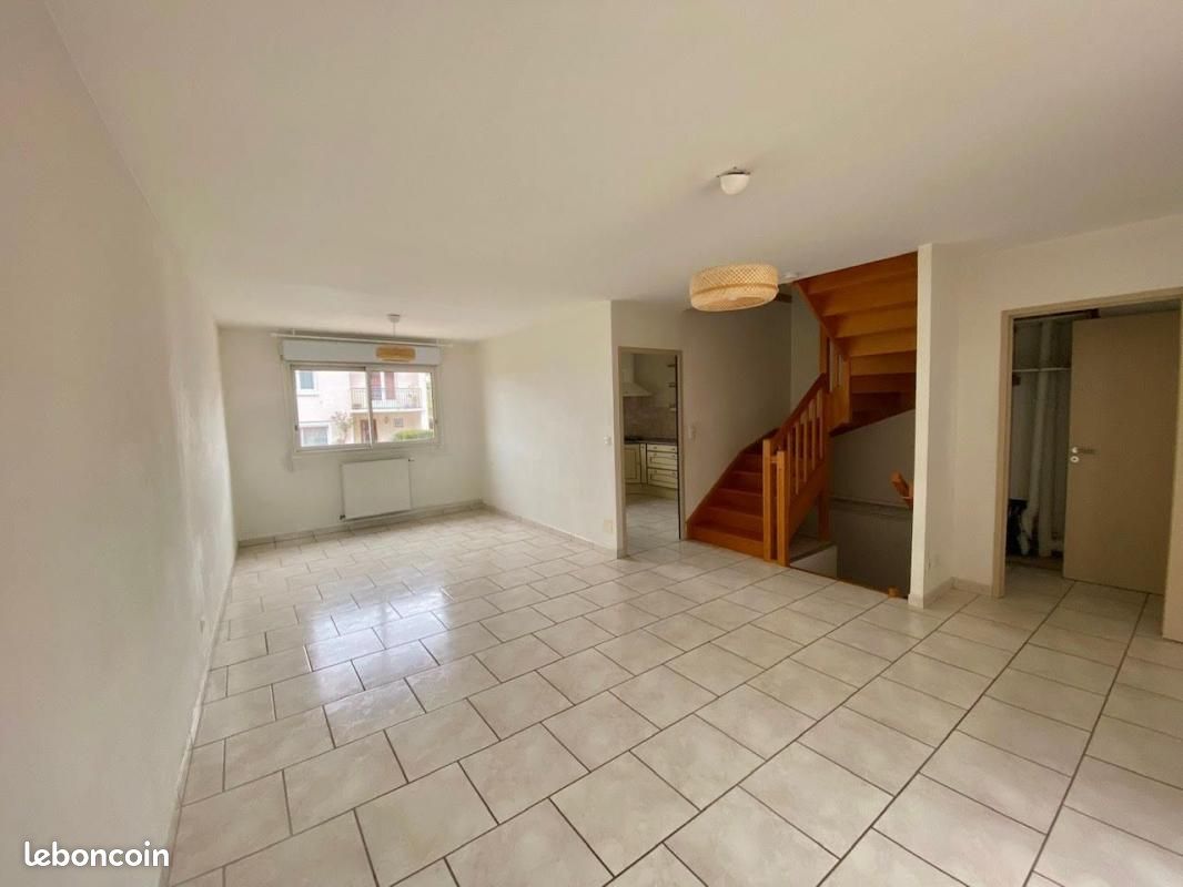 Maison 4 pièces 92 m² · à Trélissac · 92 m² · 900 €/mois