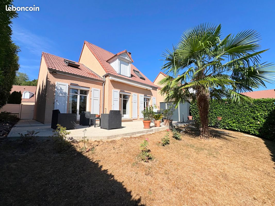 Maison 5 pièces 101 m² · à La Queue-en-Brie · 101 m² · 399 000 €