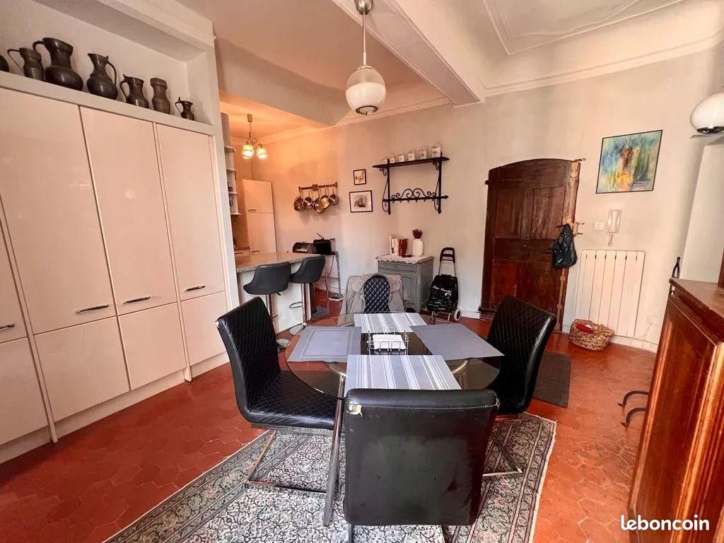 Appartement 3 pièces 63 m² · à Aix-en-Provence · 63 m² · 1 390 €/mois