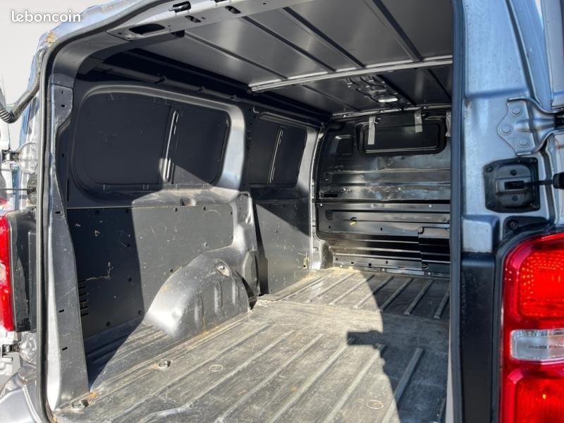 Peugeot Expert Fg XL 2.0 BlueHDi 145ch S&S EAT8 (image 13)