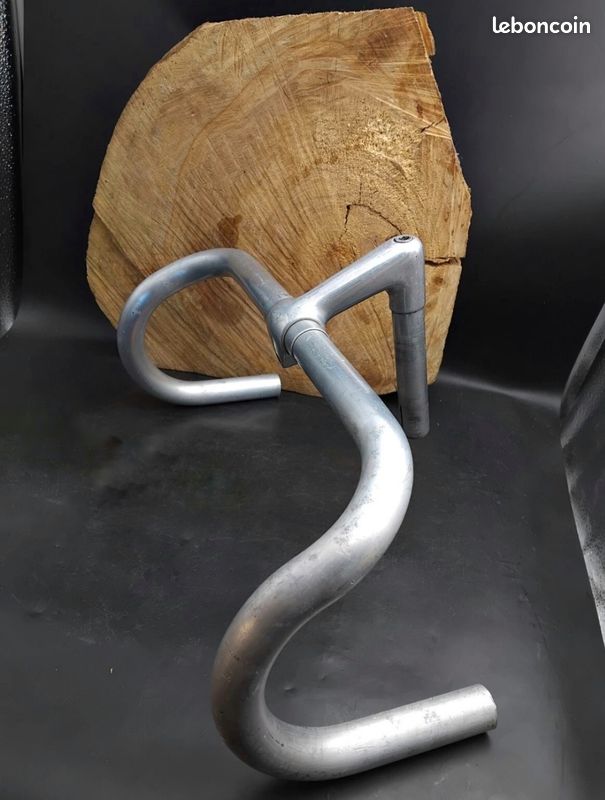POTENCE DE VÉLO duralumin 40's (no philippe ava guidon vélo peugeot caminade) EUR 60,00