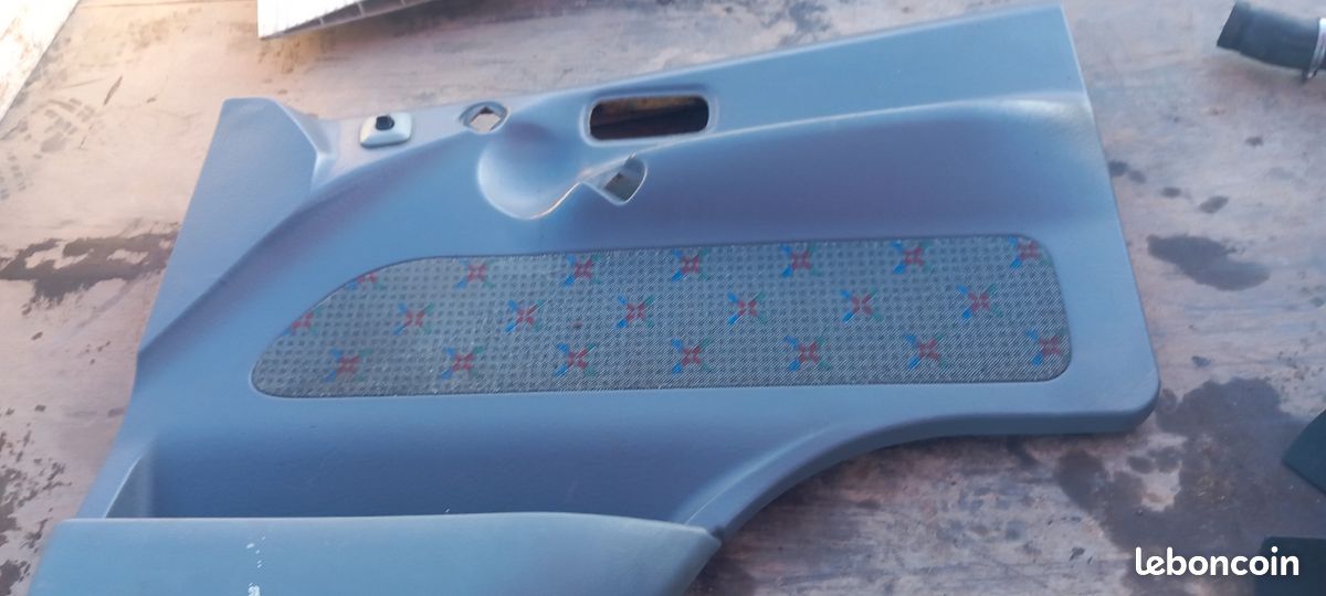 Panneau de porte ,garniture intérieure nissan atleon (image 2)