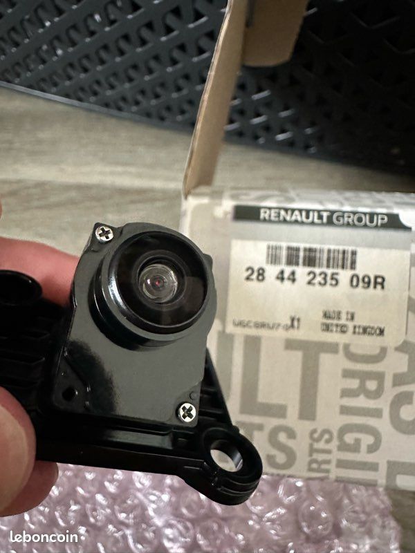 Caméra de recul Renault Clio, Mégane, talisman ect (image 3)