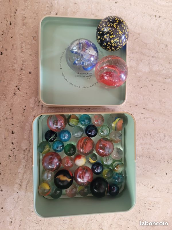 Lot de billes de collection vintage en verre + boîtes de rangement (image 1)