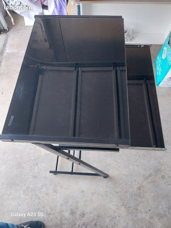 Petit bureau (image 2)