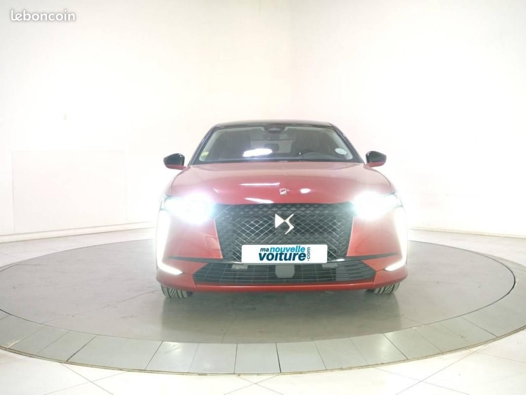 DS 4 BlueHDi 130 EAT8 - Performance Line+ (image 2)