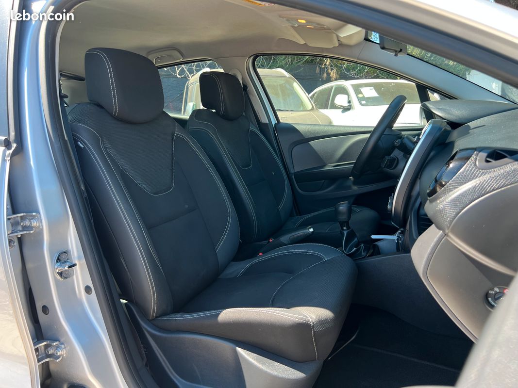 Renault Clio IV 0.9 TCe 75cv Business 2019 (image 8)