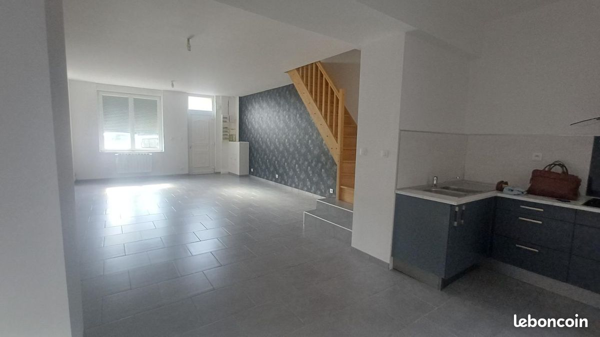 Maison 4 pièces 112 m² · à Neuf-Berquin · 112 m² · 800 €/mois