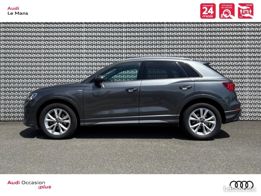 Audi Q3 35 TFSI 150 ch S tronic 7 S line (image 3)