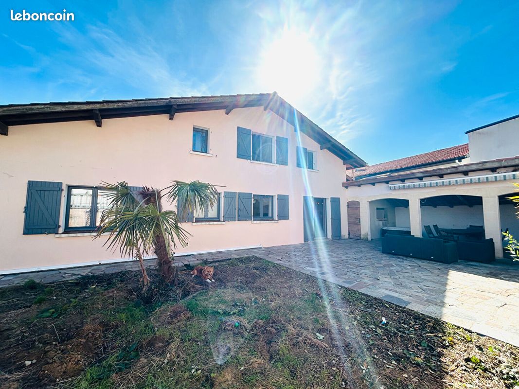Maison 5 pièces 150 m² · à Tarnos · 150 m² · 449 000 €
