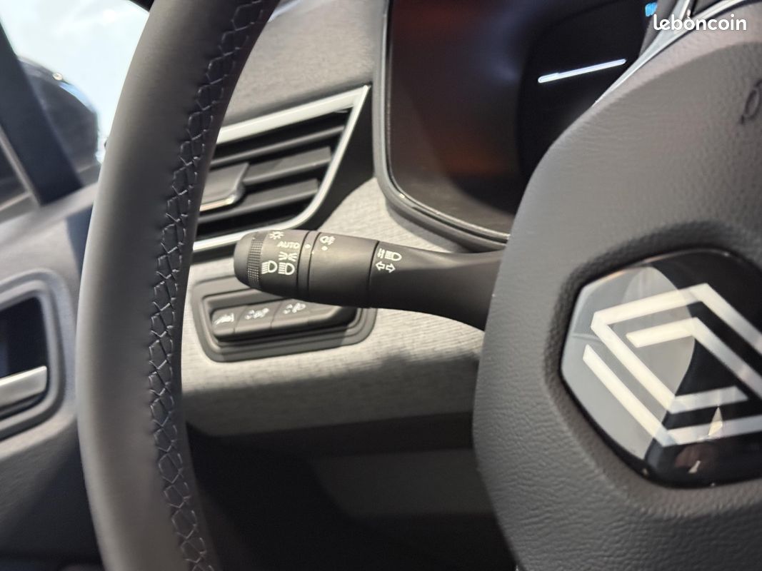 RENAULT Clio TCe 90 Evolution (image 10)