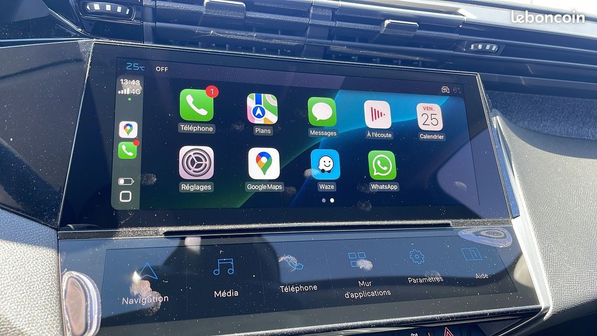 Peugeot 408 PHEV 225CH ALLURE PACK E-EAT8 (image 21)