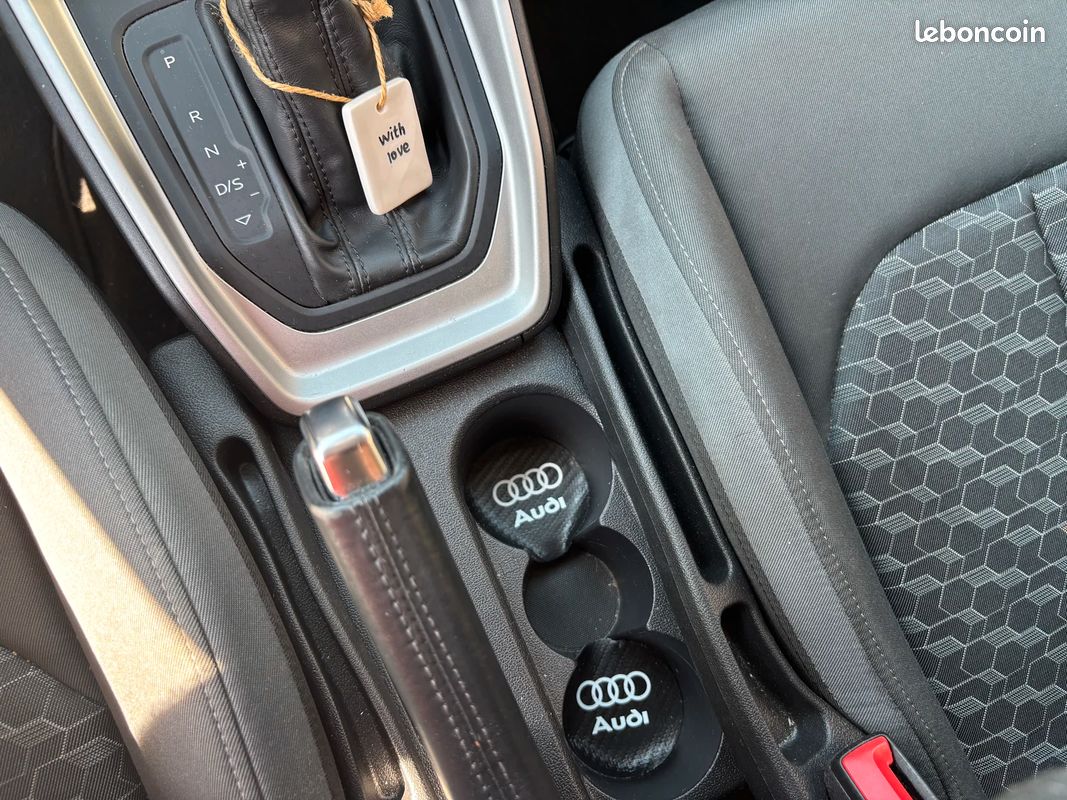 Audi A1 SPORTBACK 25 TFSI Advanced GARANTIE AUDI 2028/SIEGES CHAUFFANT/APPLE CAR PLAY/PACK DESIGN NOIR (image 30)