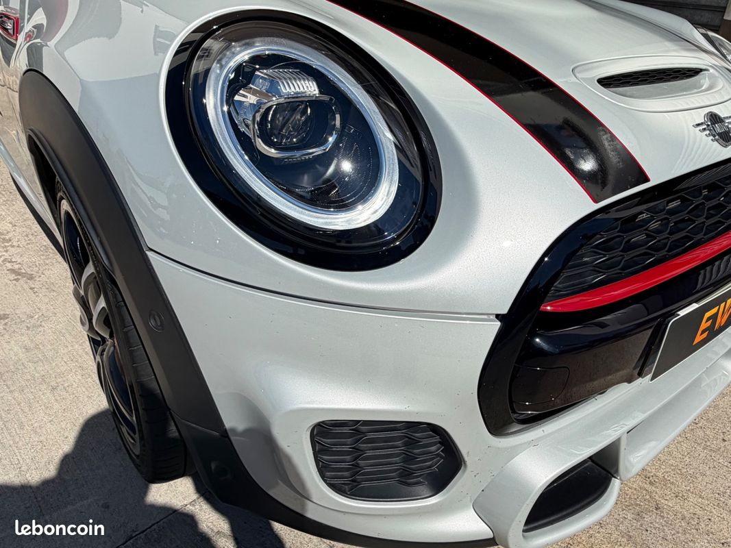 Mini mini iii (2) (f56) hatch 2.0 jcw 231 bva8 jcw + sièges av chauffants + carplay (image 29)