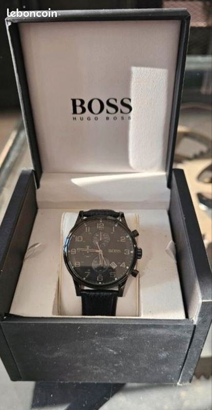 Montre Hugo Boss chronographe étanche 50 m – excellent état (image 5)