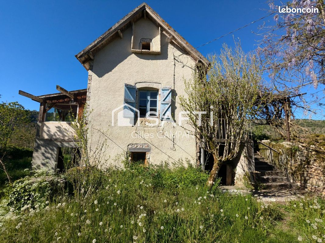 Maison 6 pièces 115 m² · à Cénevières · 115 m² · 165 000 €
