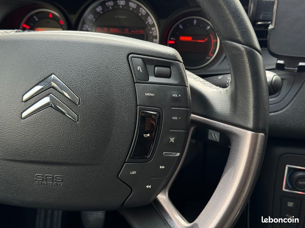 CITROEN C5 HDi 160ch Exclusive+ - Suivi d'Entretien Complet (image 18)