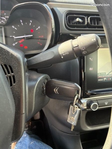 Citroen C3 PURETECH 68CH FEEL (image 12)